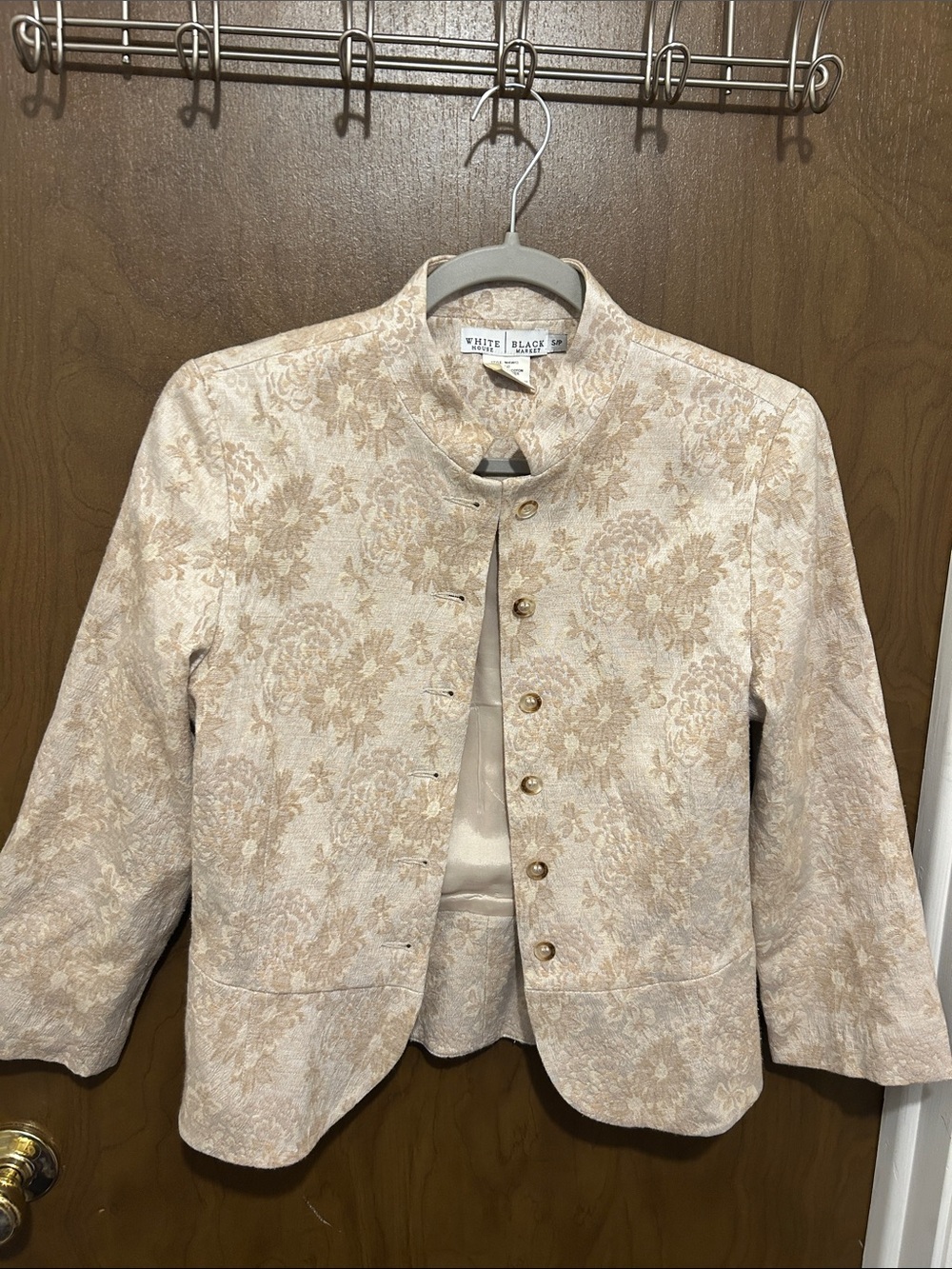 White House Black Market Cream Floral Brocade Stand-Collar Jacket S/P
